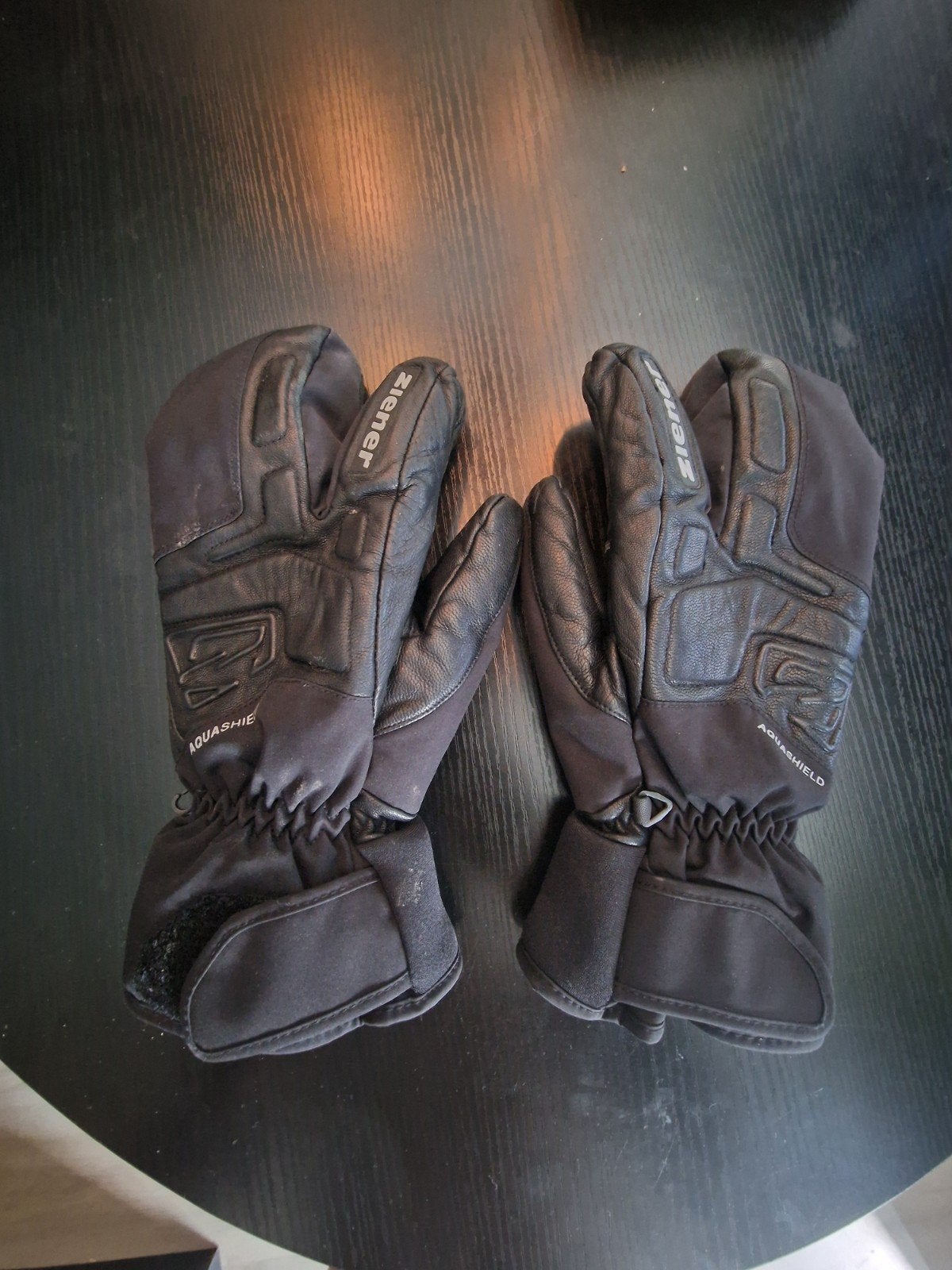 Ziener maat 9.5 L - XL Aquashield Skihandschoenen - Zwart, Overige typen, Maat 42/44 (L), Ophalen of Verzenden, Ziener