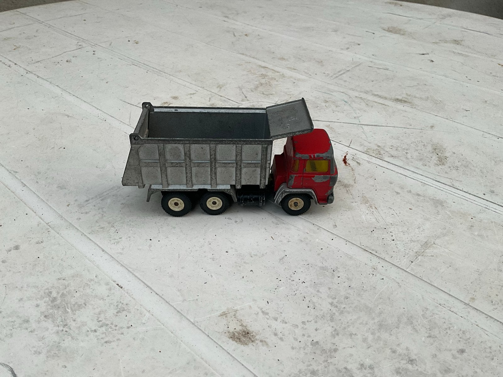 Siku Magirus-Deutz V281 Kiepwagen - Gebruikt, Ophalen of Verzenden, Gebruikt