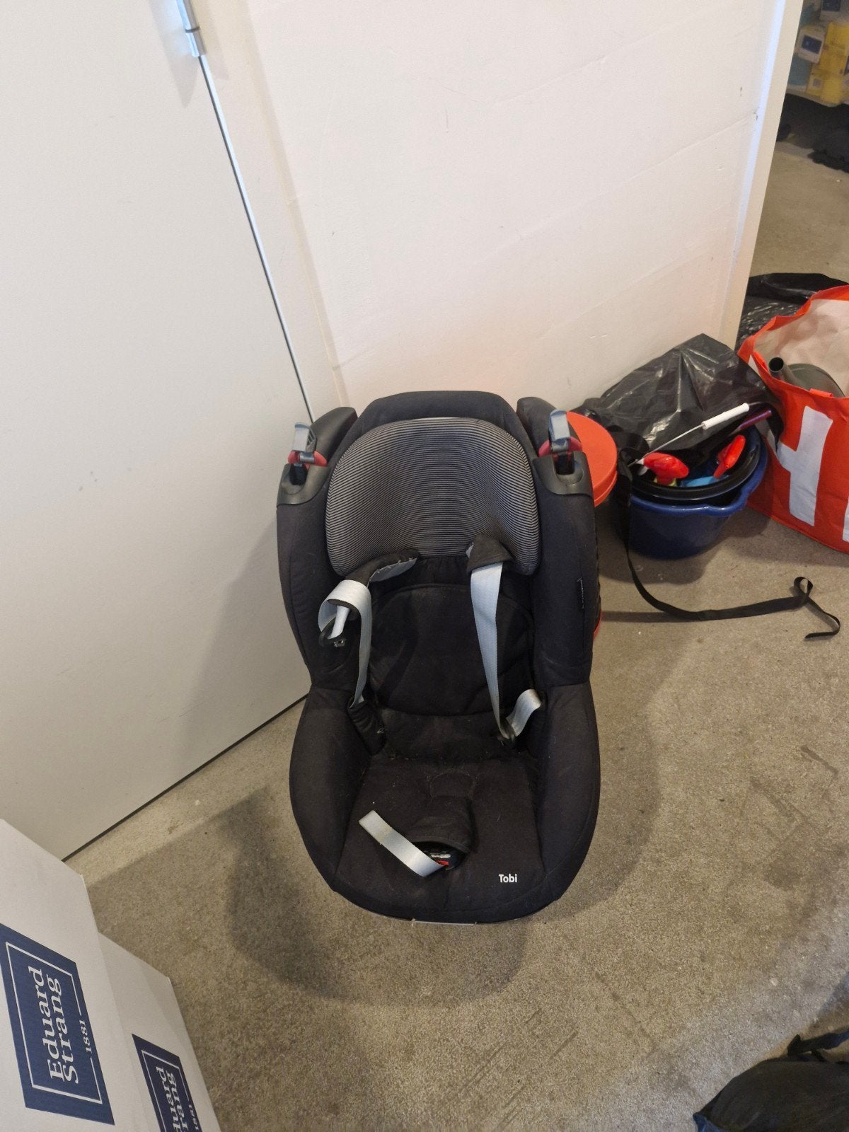Twee z.g.a.n. autostoeltjes - 40 euro per stoel, Overige merken, Autogordel, Verstelbare rugleuning, Ophalen of Verzenden