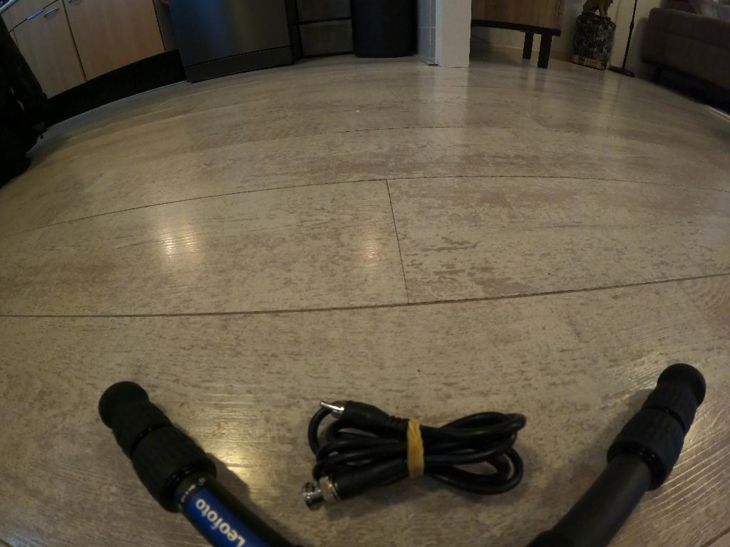 BNC to tulp kabel 75ohm 1,2m, Audio, Tv en Foto, Audiokabels en Televisiekabels, Ophalen of Verzenden, Zo goed als nieuw, Minder dan 2 meter