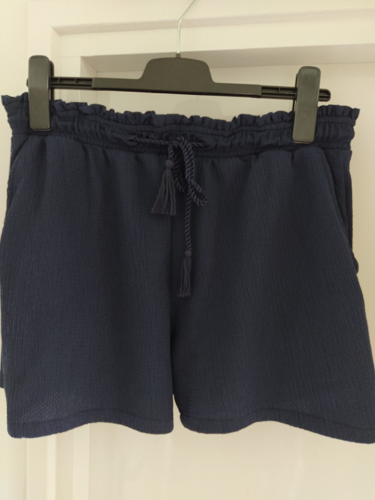 NIEUW!! Cotton Club mooi blauw damesshort VAN 30 VOOR 7,50!, Kleding | Dames, Broeken en Pantalons, Maat 38/40 (M), Kort, Nieuw