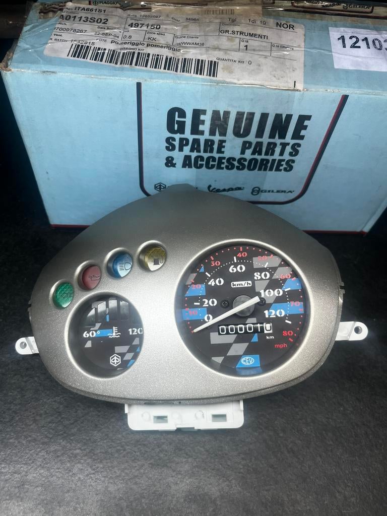 Piaggio zip sp h2o teller 120km NOS nieuw, Ophalen of Verzenden