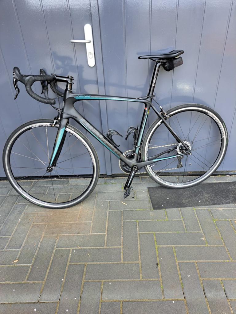 Bianchi Intenso racefiets - Campagnola afgemonteerd, Fietsen en Brommers, Fietsen | Racefietsen, Ophalen, Carbon, Meer dan 20 versnellingen