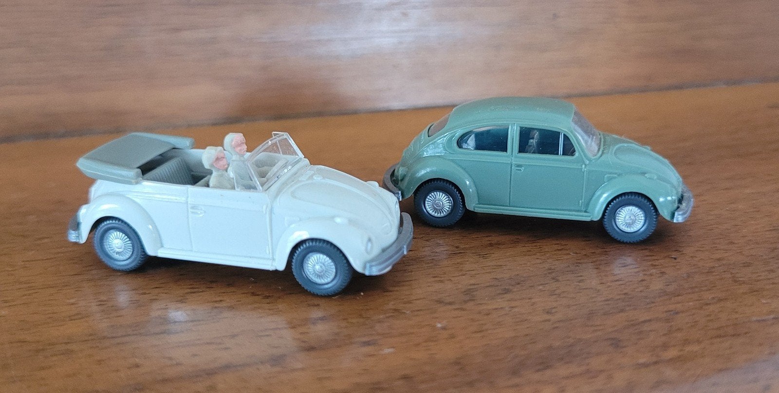 Vintage Wiking VW 1300 en VW 1300 Cabriolet - Miniatuur Auto, Ophalen of Verzenden, Gebruikt, Auto