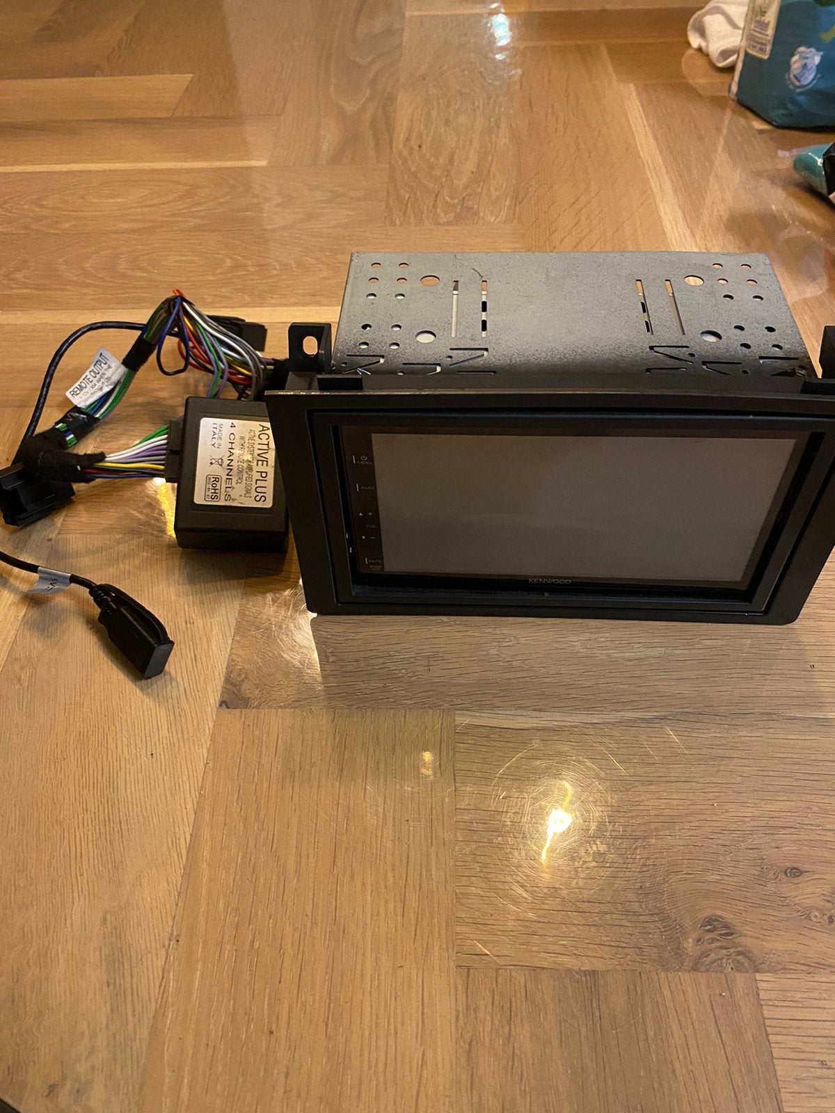 Kenwood dmx120bt bleutooth dubbel din radio auto navigatie, Auto diversen, Ophalen, Zo goed als nieuw
