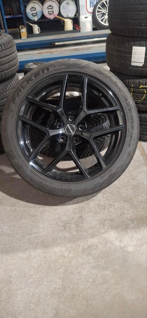 Lichtmetalen Borbet set incl banden 18 inch super netjes, 18 inch, Banden en Velgen, Ophalen of Verzenden, Zomerbanden