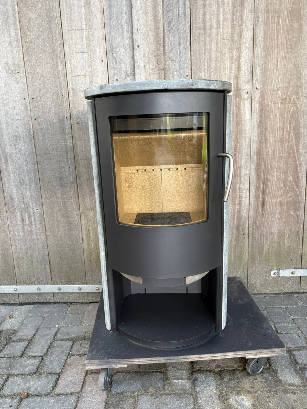 Lotus 5110 houtkachel met speksteen, Huis en Inrichting, P, P, P, Houtkachel