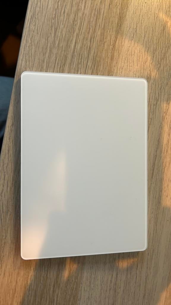 Apple trackpad, Computers en Software, Muizen, Ophalen of Verzenden, Zo goed als nieuw
