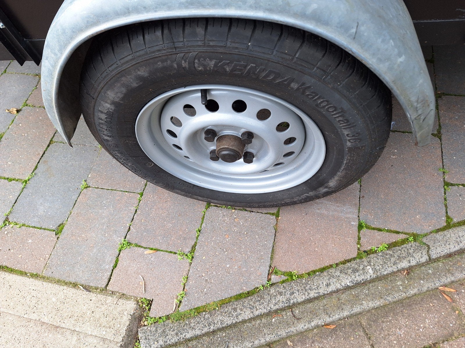 Aanhanger volledig vernieuwd., Ophalen, Zo goed als nieuw