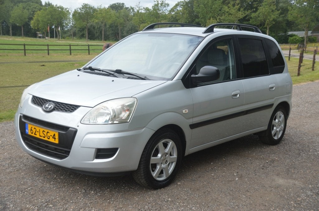 Hyundai Matrix 1.6i Active (bj 2010), Voorwielaandrijving, Matrix, Stof, Gebruikt