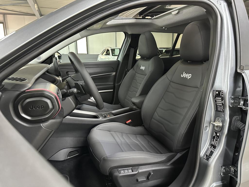 Jeep Avenger 1.2 e-Hybrid Summit | Leder & Winter pack | Ele, Auto's, Jeep, Gebruikt, Zwart, 1199 cc, Leder
