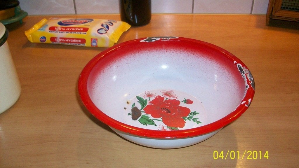Emaille schaal met bloemmotief, Ophalen of Verzenden