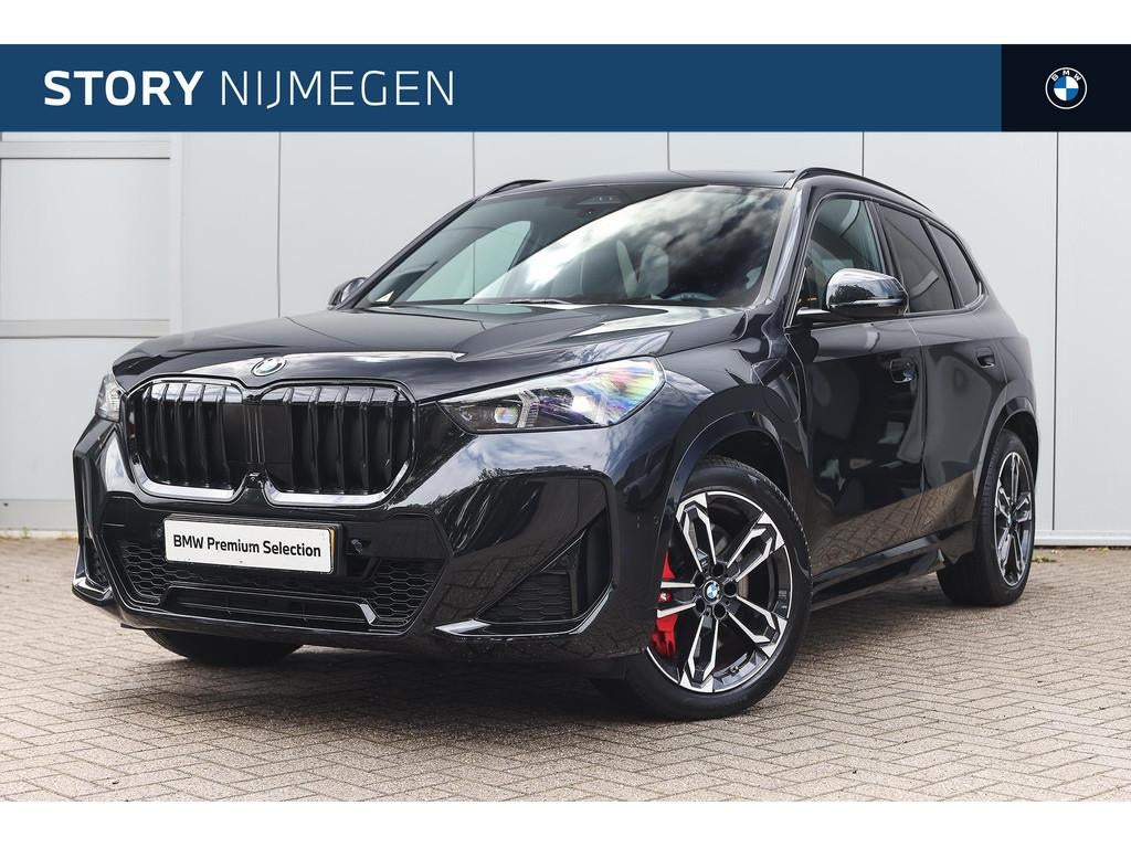 BMW X1 xDrive25e M Sport Automaat / Panoramadak / Trekhaak /, Stoelverwarming, Gebruikt, Euro 6, Zwart