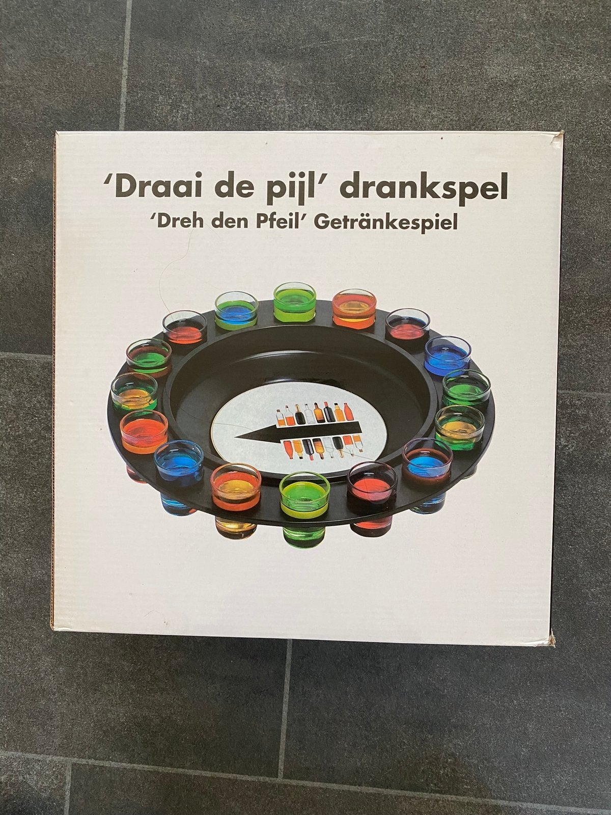 Drankspel, Ophalen of Verzenden, Zo goed als nieuw