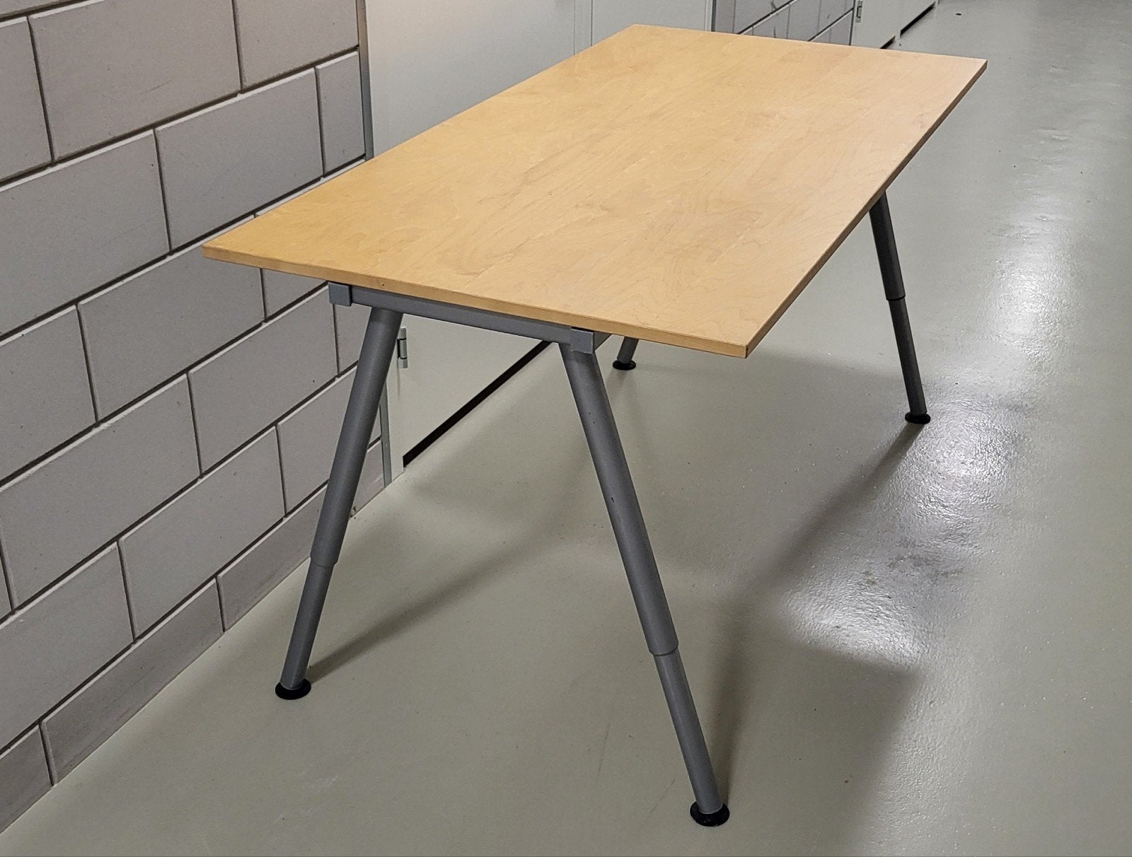 IKEA Bureau GALANT 160x80cm met verstelbare poten, Gebruikt, 100 tot 150 cm, Modern, Functioneel, 50 tot 100 cm