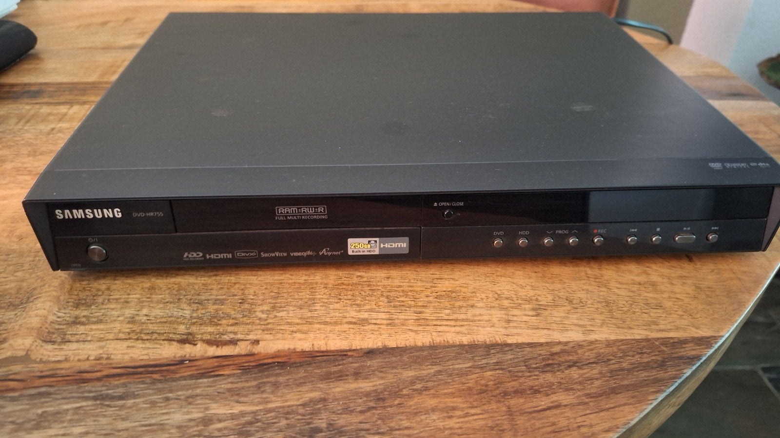 Samsung DVD-HR755 DVD-recorder met 250GB HDD, Gebruikt, Met harddisk, Dvd-recorder, Ophalen of Verzenden