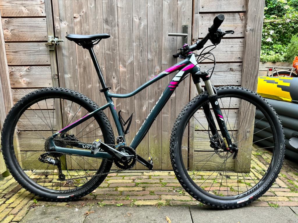 Specialized Expert Jett MTB Dames Medium, Fietsen en Brommers, Fietsen | Mountainbikes en ATB, Gebruikt, Hardtail, Dames, Schijfrem