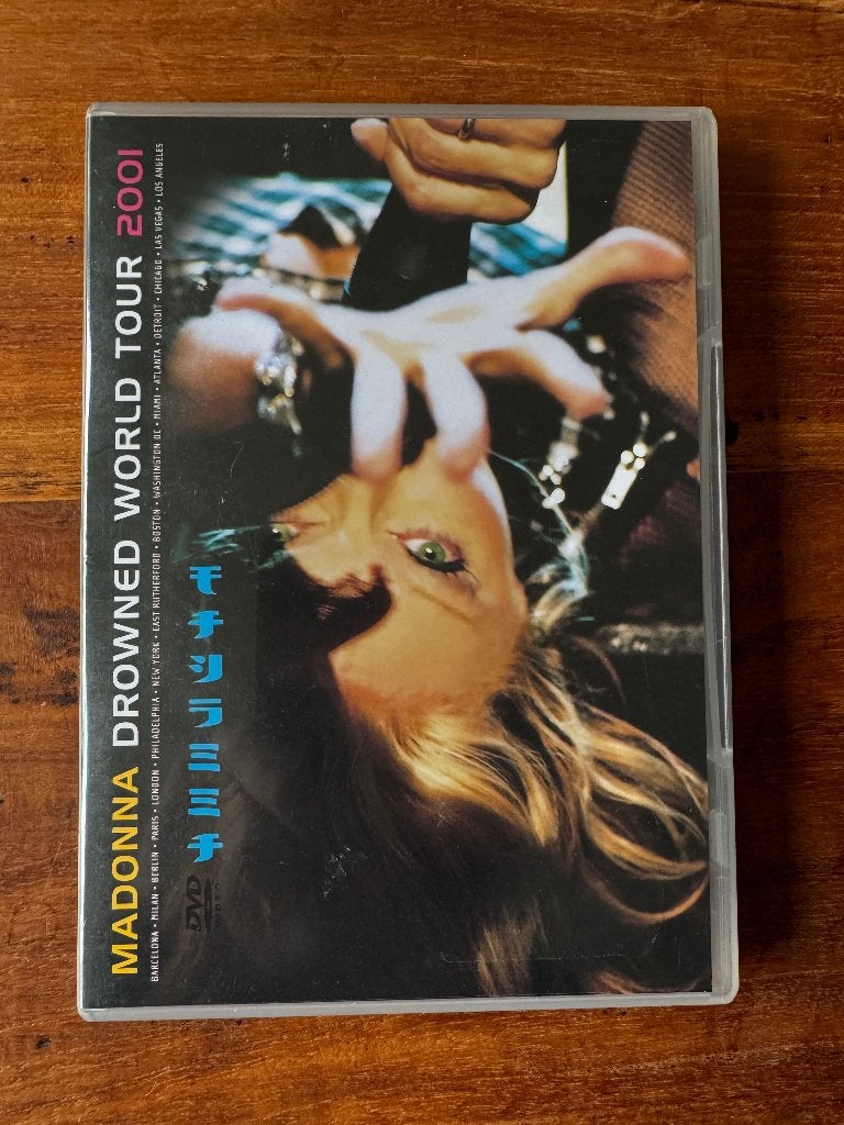 dvd muziek Madonna drowned world tour 2001, Alle leeftijden, Ophalen of Verzenden, Zo goed als nieuw