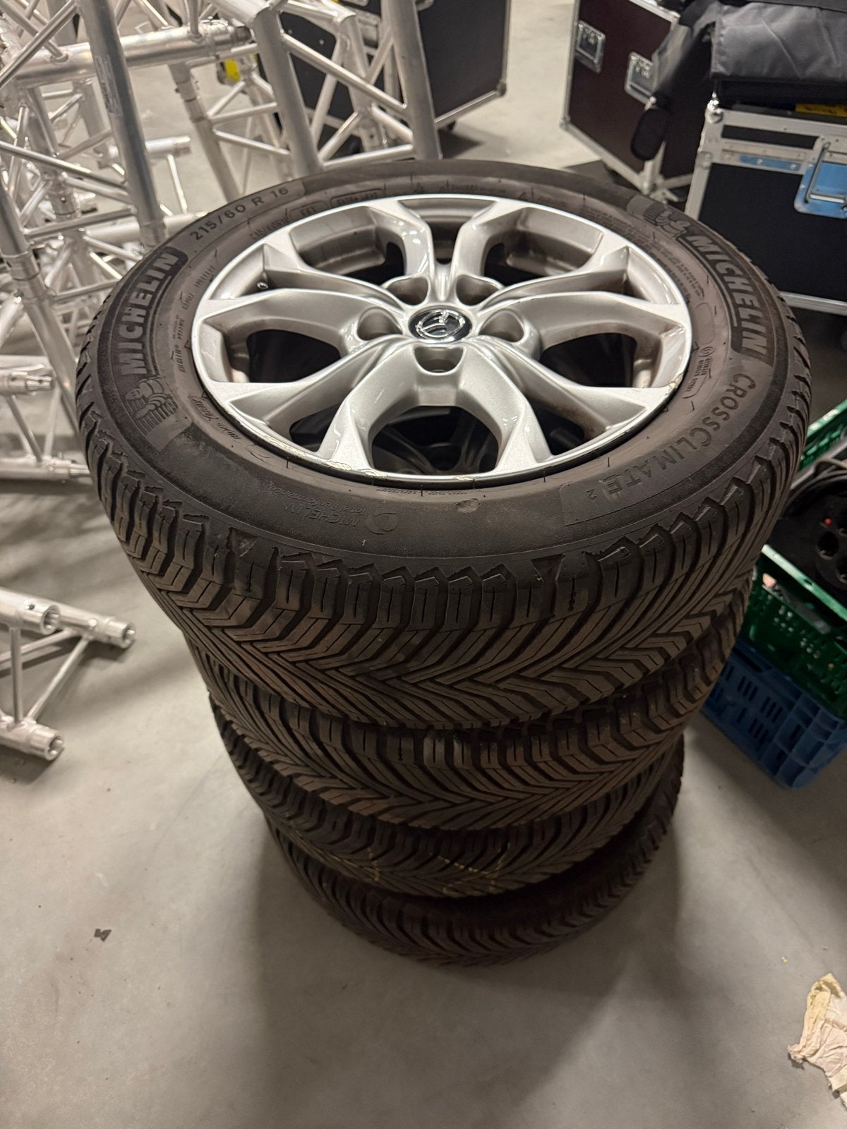 Winterbanden met velgen voor Mazda CX-3 - 215/60 R16, Ophalen, 16 inch, Banden en Velgen, Winterbanden
