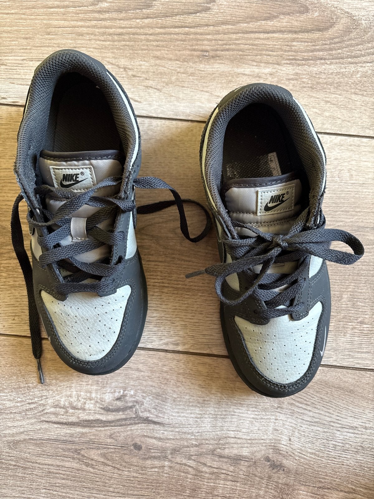 Nike Dunk Low Schoenen - Grijs/Zwart - Maat 33, Kinderen en Baby's, Kinderkleding | Schoenen en Sokken, Jongen of Meisje, Schoenen