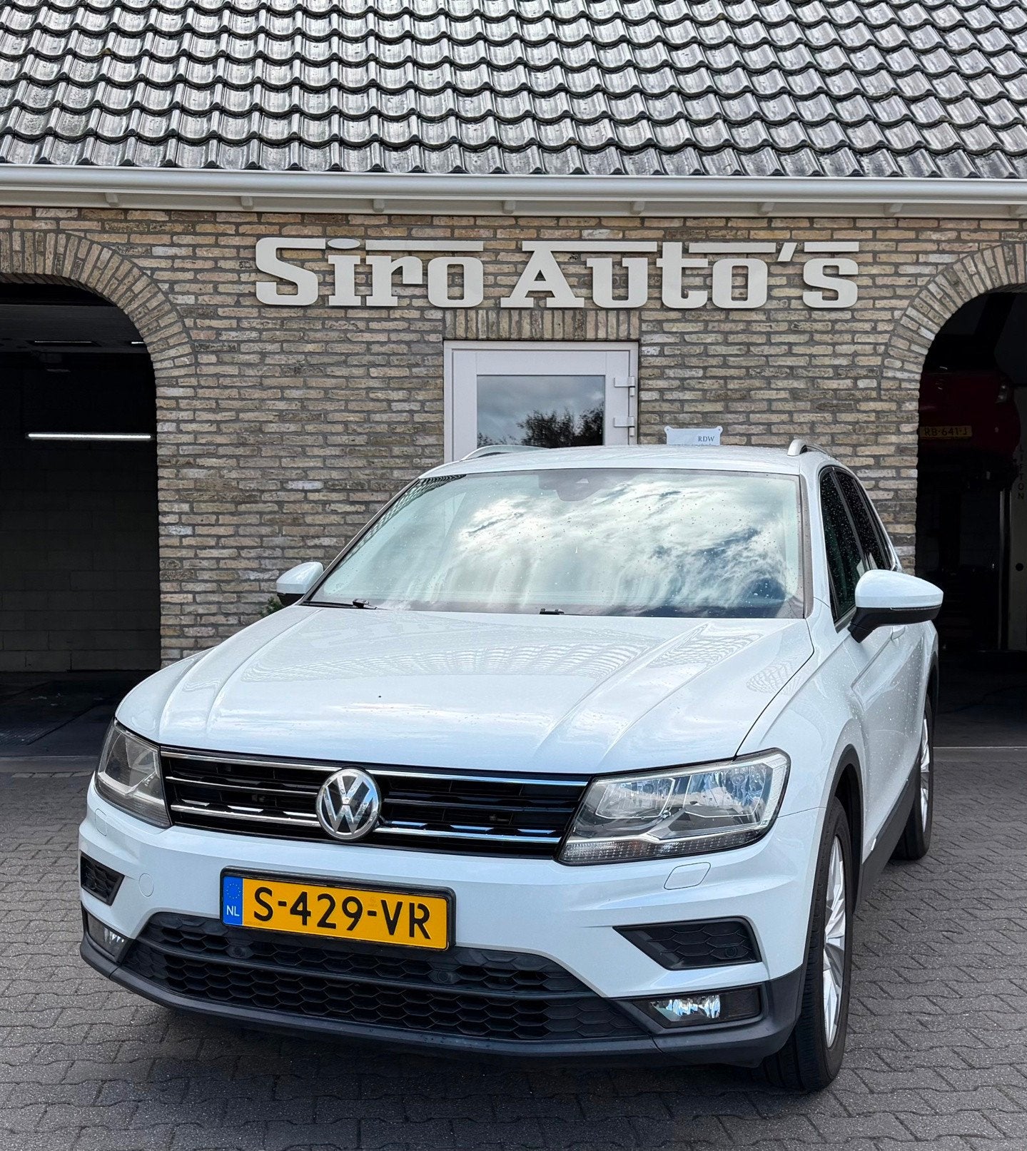 Volkswagen Tiguan 1.4 TSI ACT Comfortline Business R Bj 2017, Voorwielaandrijving, Automatische klimaatregeling, Euro 6, 4 cilinders