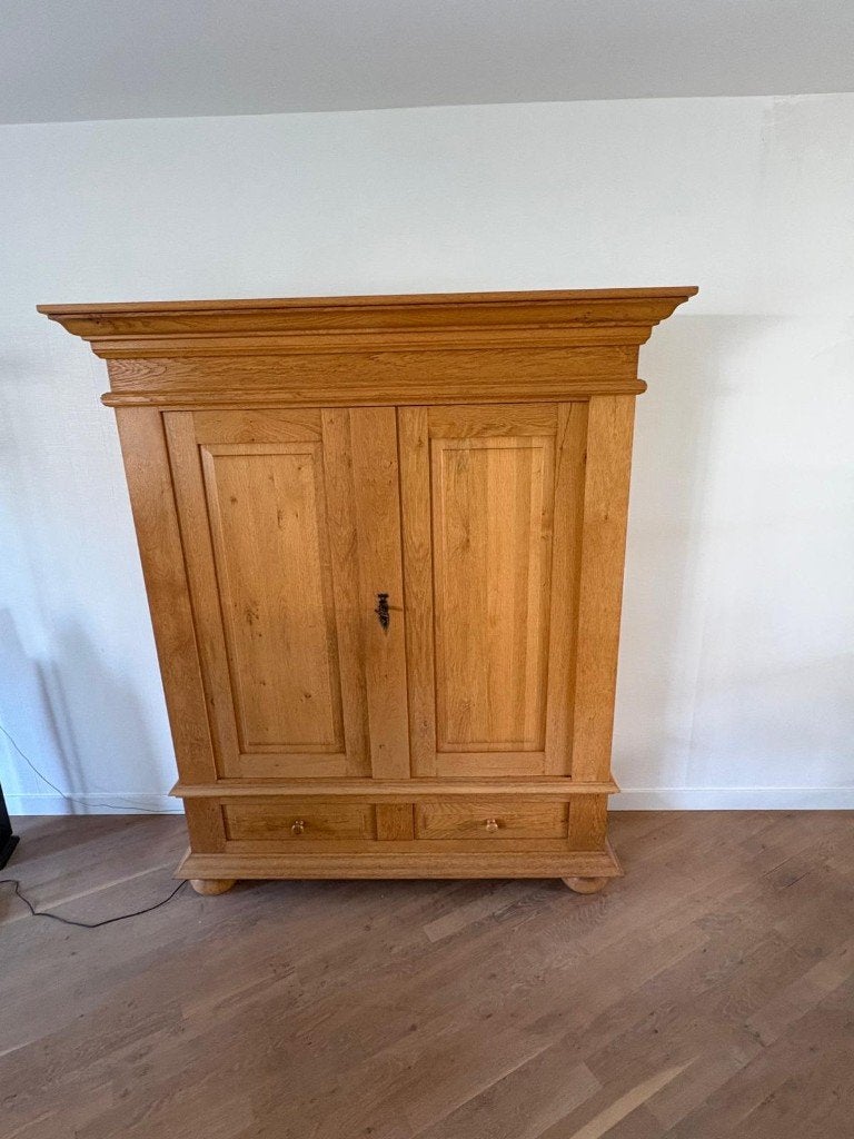 Bieden: Massief eikenhouten kast met planken en lades, Huis en Inrichting, Kasten | Buffetkasten, Ophalen, Gebruikt, Met deur(en)