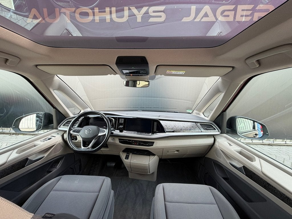 Volkswagen Multivan 1.4 eHybrid L2H1 Energetic Pano Carplay, Auto's, Stof, Gebruikt, 7 stoelen, Zwart