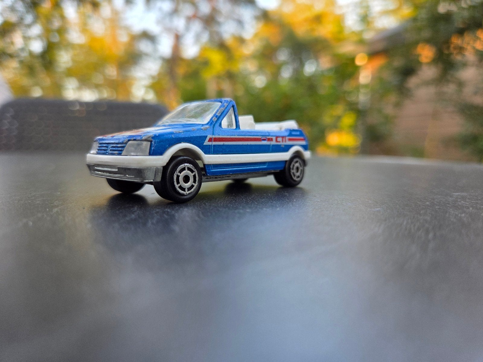 Peugeot 205 gti cti cabrio majorette nr 261, Ophalen, Auto