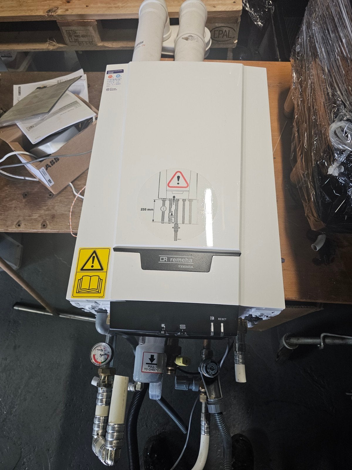 Remeha Tzerra M Hoog Rendement CV-ketel (24c/28c/39c Plus), Ophalen, 30 tot 80 cm, Hoog rendement (Hr), Cv-ketel of Combi-ketel