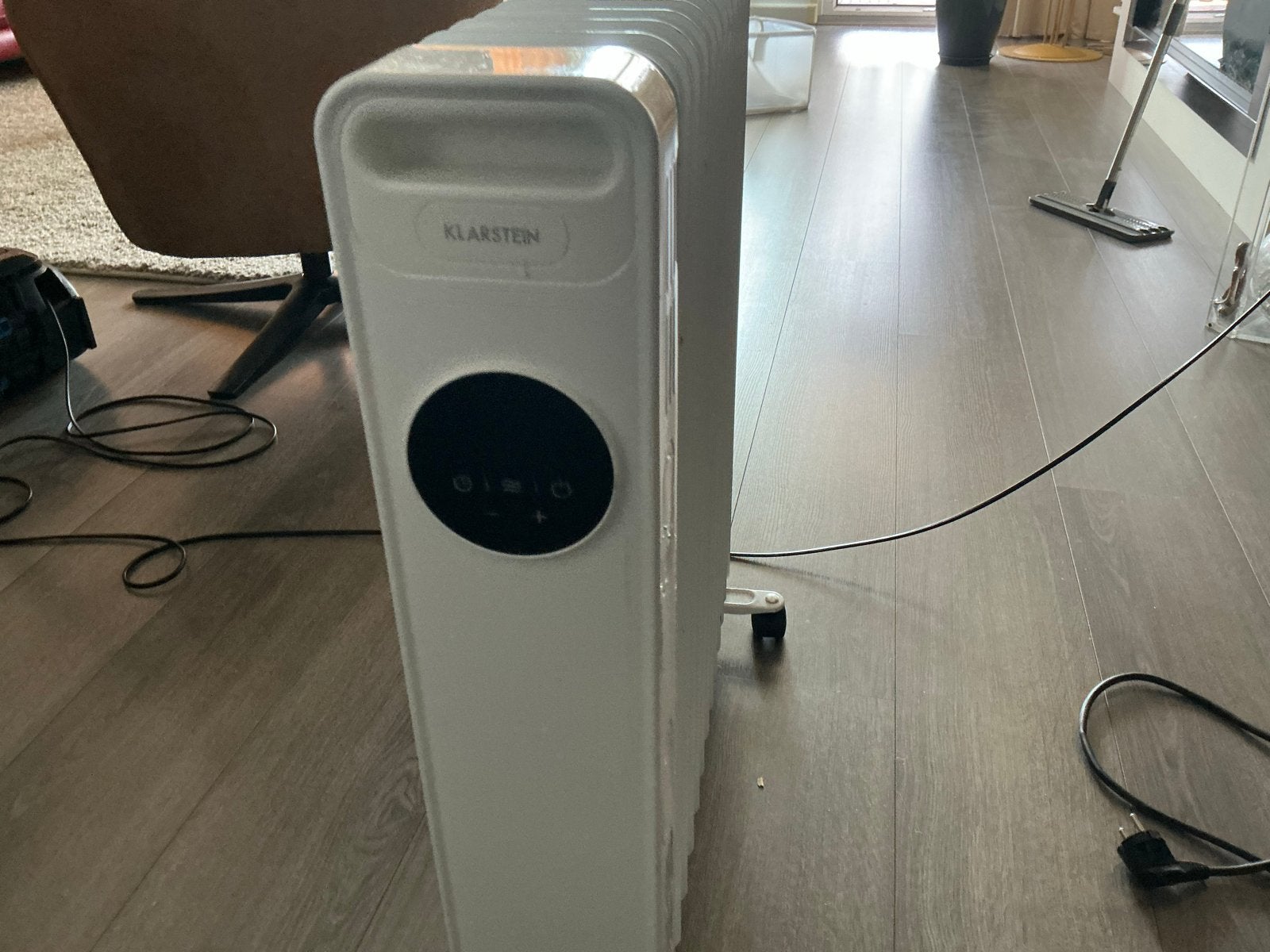 Elektrische olieradiator met afstandsbediening en wieltjes, Doe-het-zelf en Verbouw, Verwarming en Radiatoren, Ophalen, Radiator