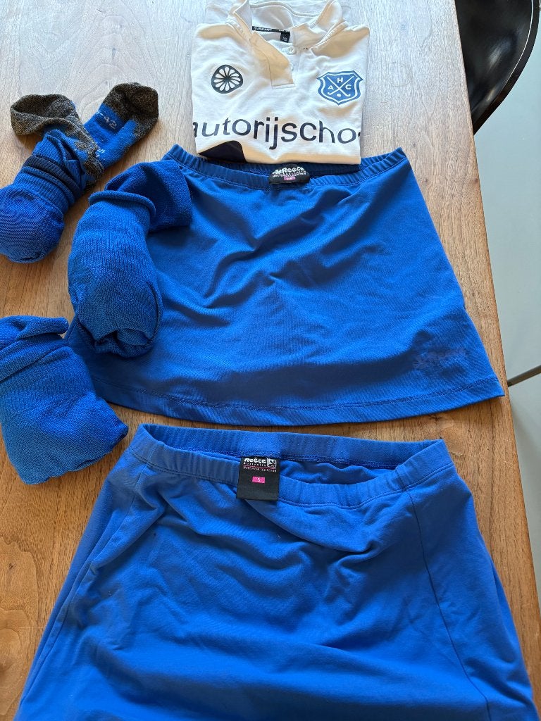 Hockeykleding AHC kind, Ophalen, Zo goed als nieuw, Kleding