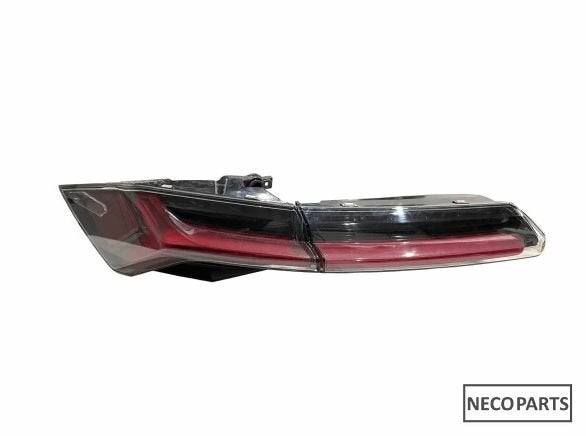 LAMBORGHINI URUS ACHTERLAMP LINKS 4ML945069A 4ML945071A, Gebruikt, -, Overige automerken, -