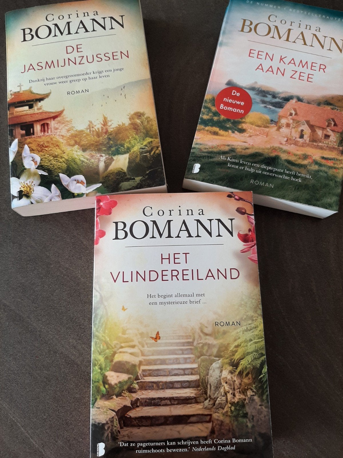 3 boeken van Corina Bomann, Boeken, Romans, Ophalen of Verzenden