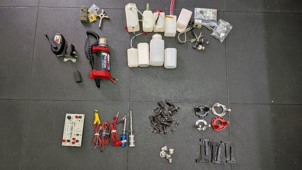 nitro motor toebehoren, Gebruikt, Revell, Ophalen of Verzenden, Groter dan 1:72