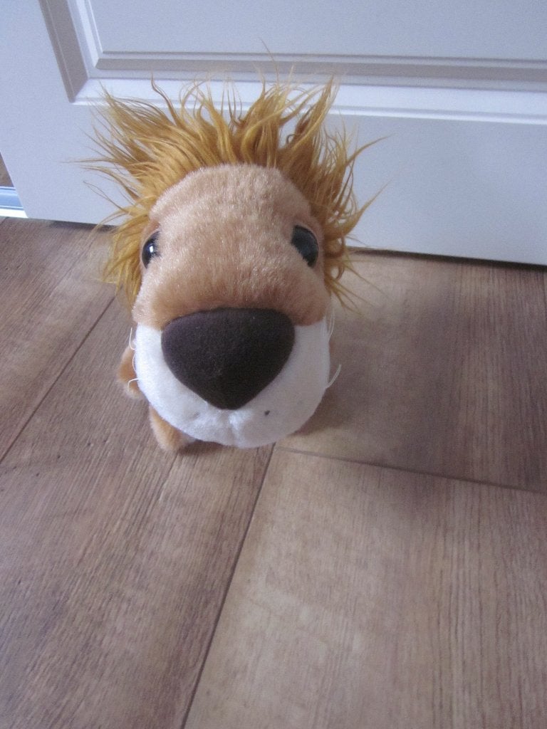 Big Headz TCC Global bruin zacht pluche leeuw knuffel, Overige merken, Overige karakters, Nieuw, Ophalen of Verzenden