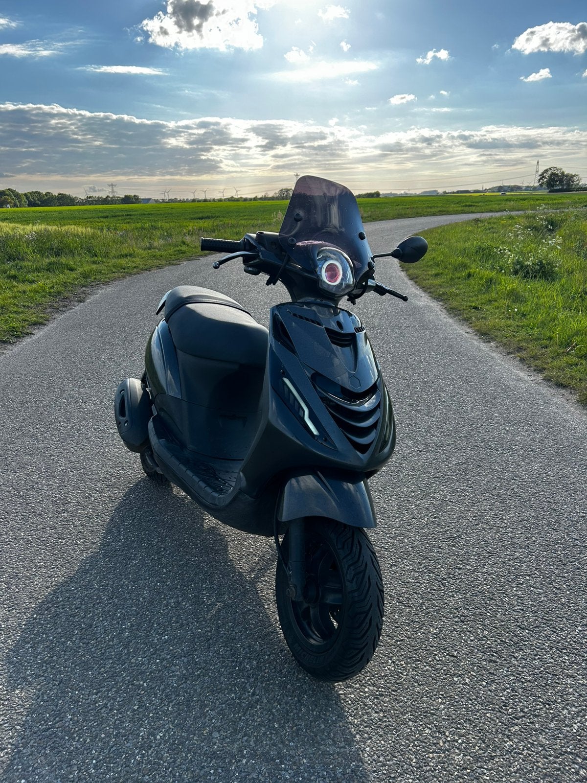 Piaggio zip iget 2018 50cc magic black, Ophalen, Zo goed als nieuw, Benzine, Piaggio