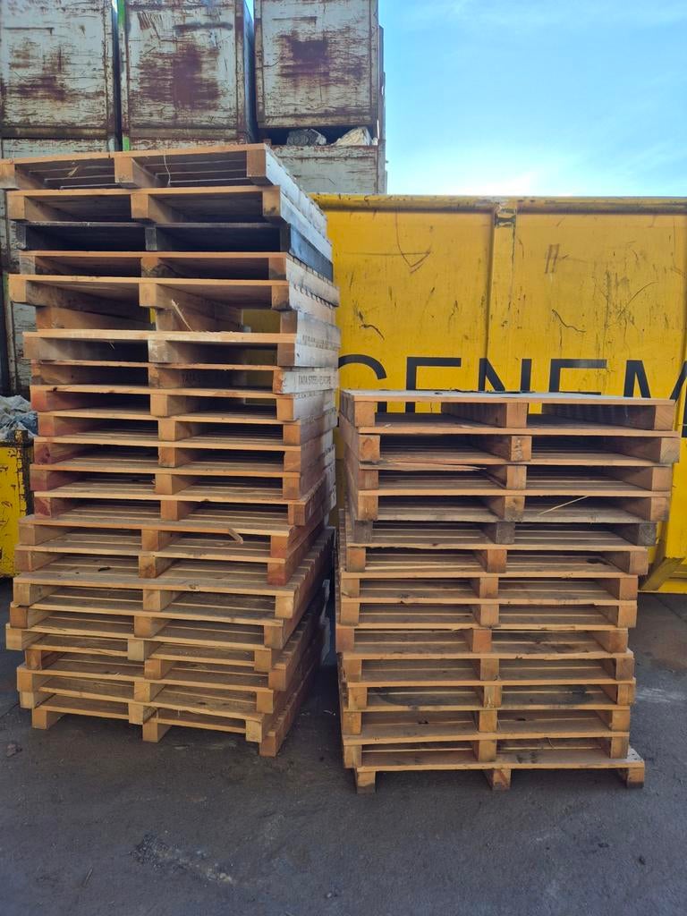25 Balk pallets 109x120cm, Ophalen, 50 mm of meer, Pallet, Minder dan 200 cm