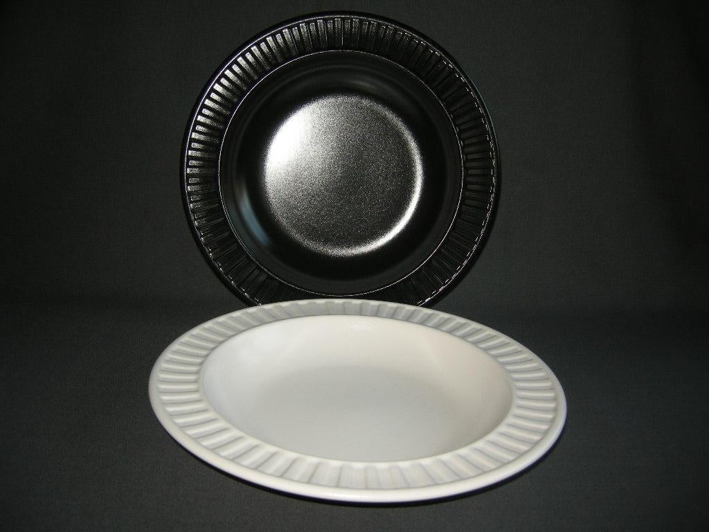 Wedgwood Everyday Black & White pastaborden, Huis en Inrichting, Keuken | Servies, Wedgwood, N.v.t., Ophalen of Verzenden, Zo goed als nieuw
