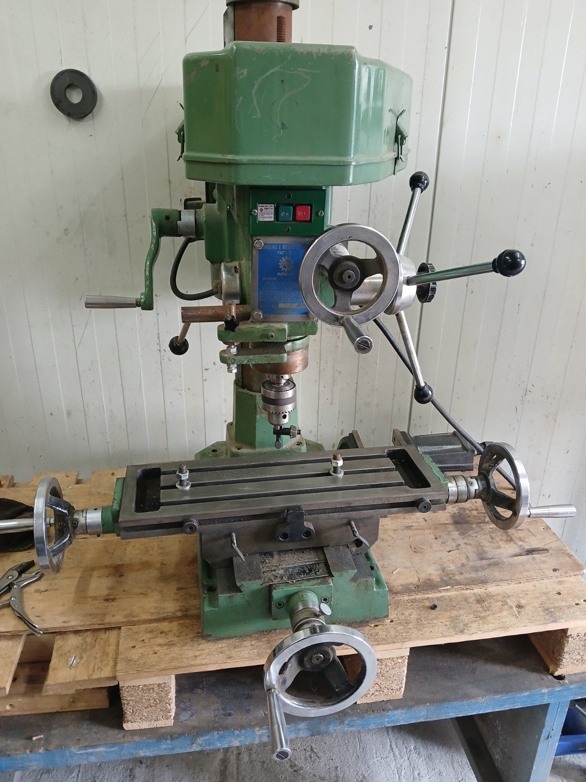 Boor freesmachine 380 V, Ophalen, Metaaldraaibank