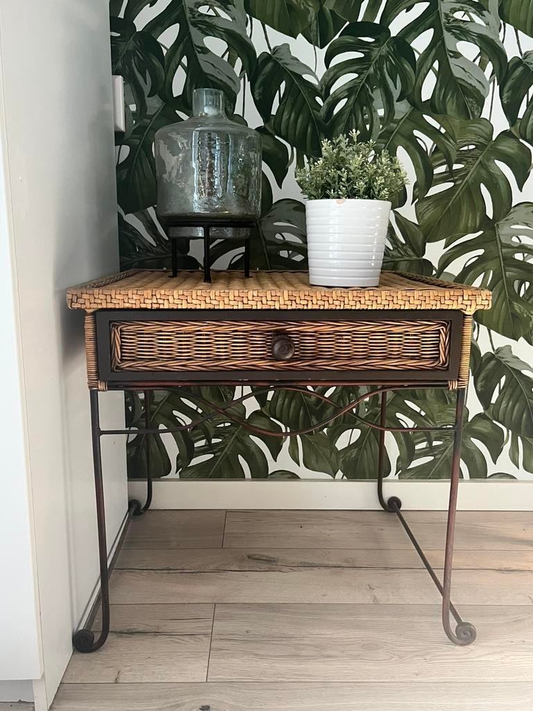 Design vaas, Huis en Inrichting, Tafels | Sidetables, Ophalen of Verzenden, Zo goed als nieuw, 25 tot 50 cm, Rond