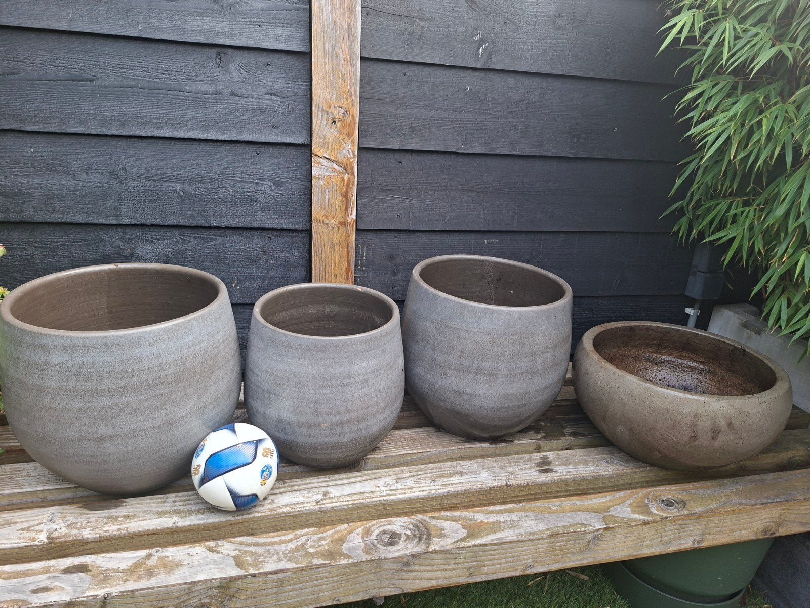 Set van 4 aardewerken bloempotten, Gebruikt, Rond, Minder dan 40 cm, Balkon