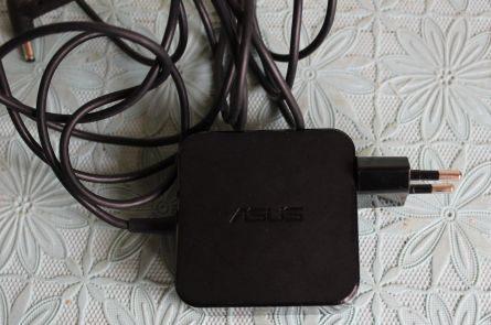 Originele AD883020 Adapter, Computers en Software, Laptop-opladers, Ophalen of Verzenden, Gebruikt, Asus