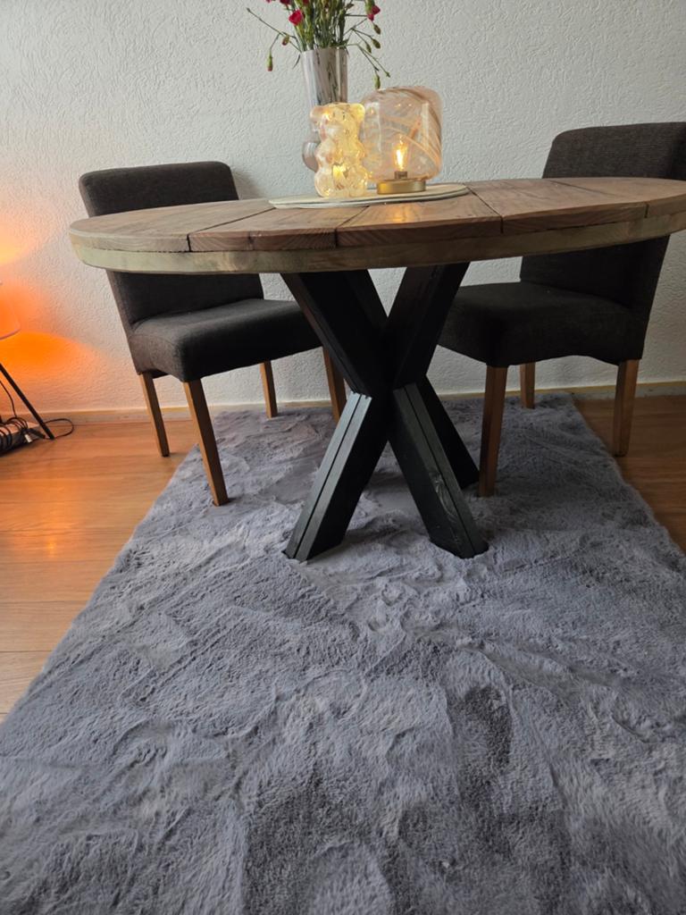 Ronde eethoektafel van mangohout, Huis en Inrichting, Ophalen, Gebruikt, Rond, Vier personen