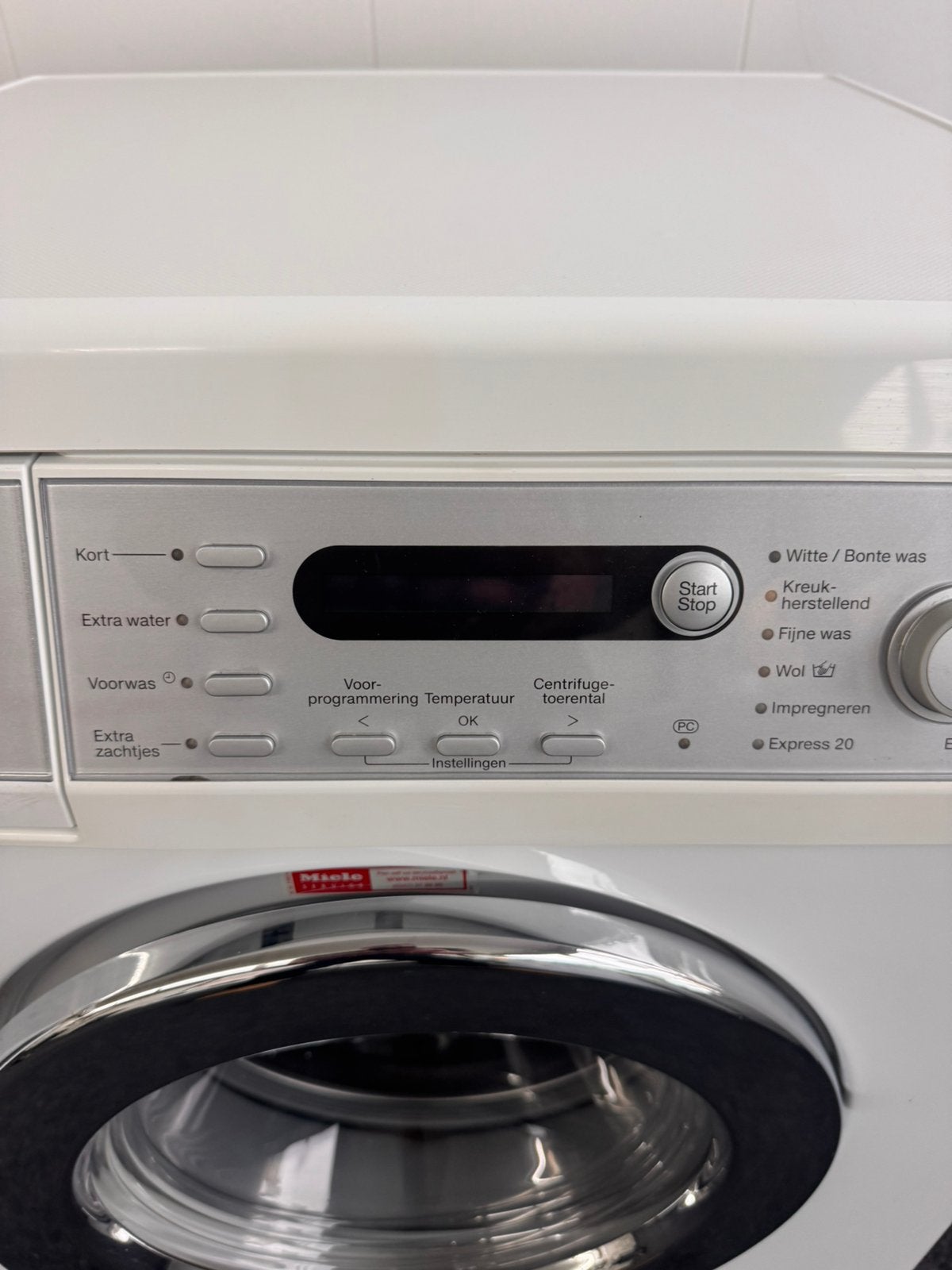 MIELE 1400 SOFTCARE 7 kg met 2 jaar garantie, 6 tot 8 kg, N, N, Refurbished