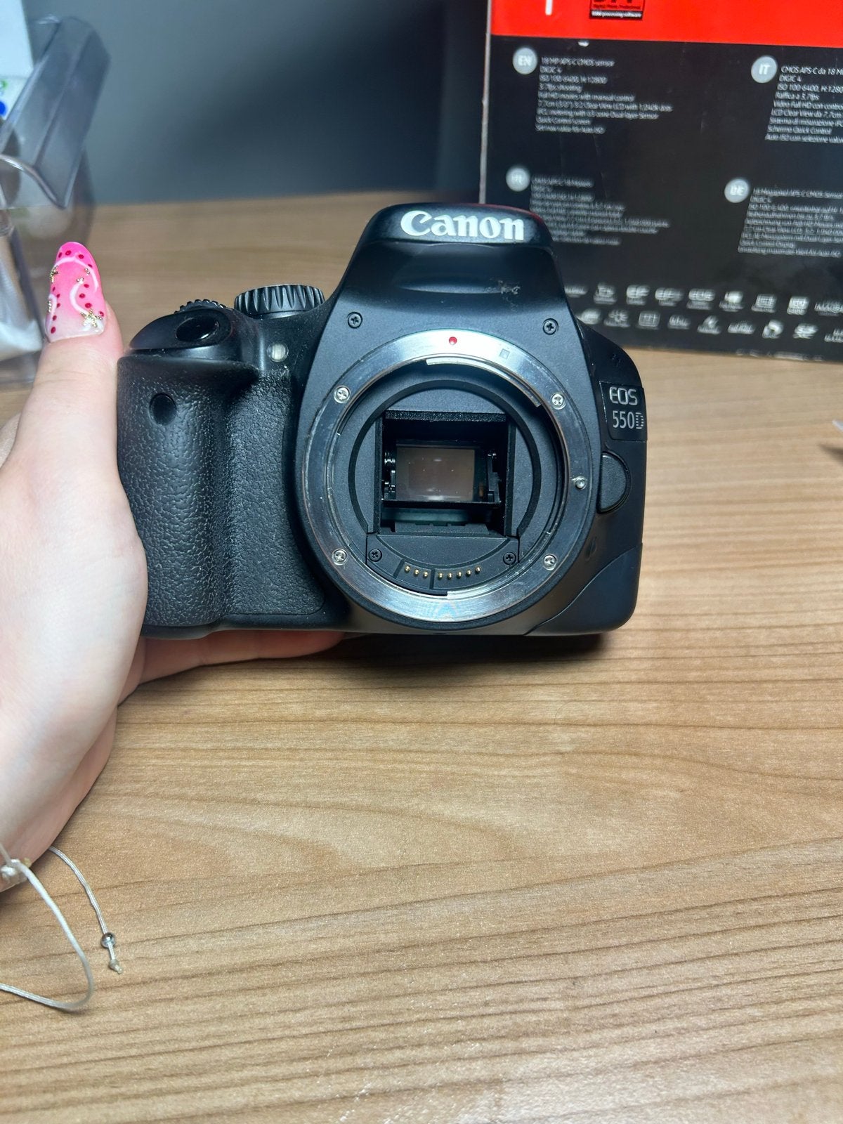 Canon EOS 550D met 55-200mm lens, Gebruikt, Spiegelreflex, Canon, Accu