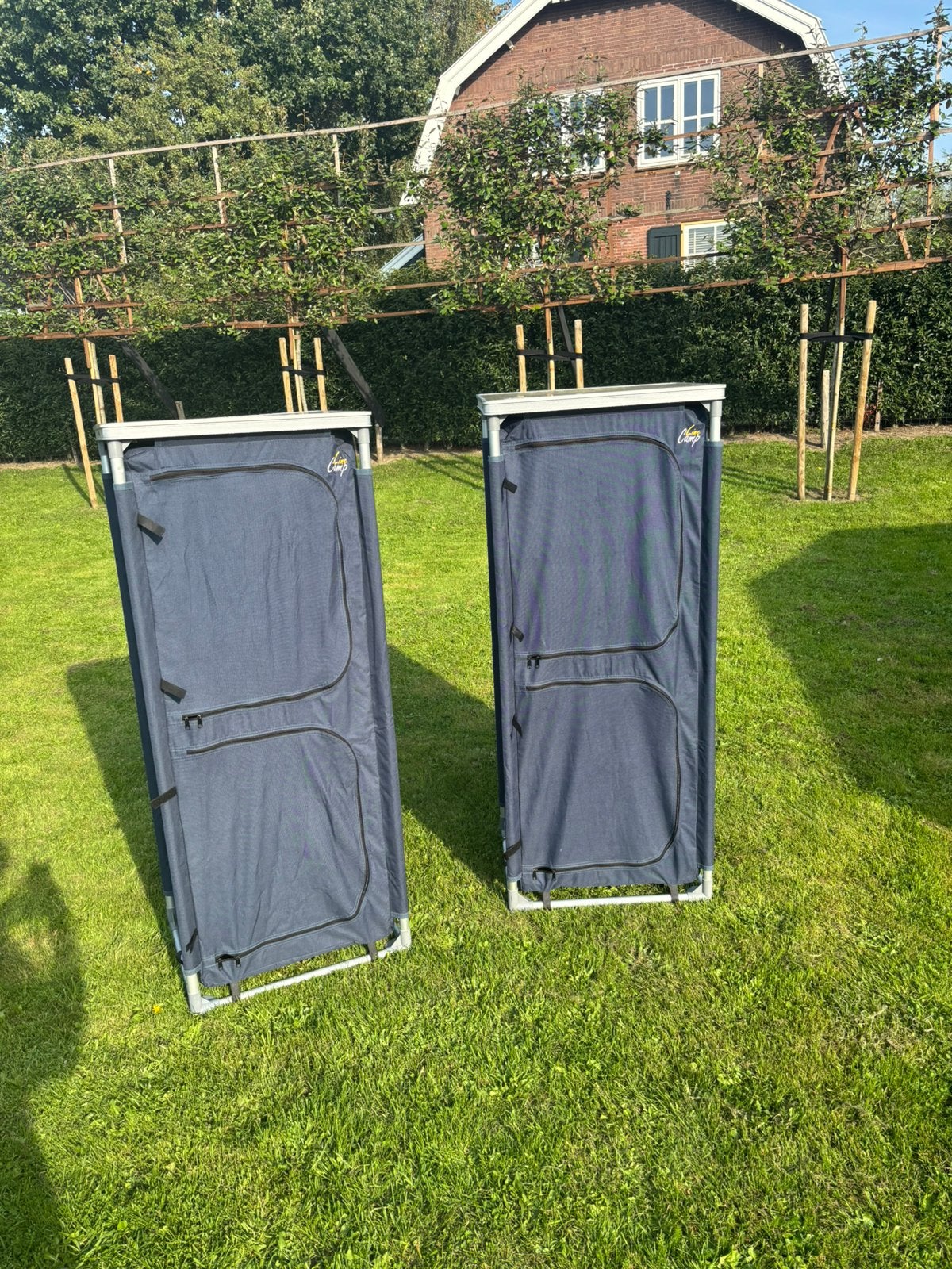 2 nette line camp camping kasten, Caravans en Kamperen, Ophalen, Zo goed als nieuw, Campingkast
