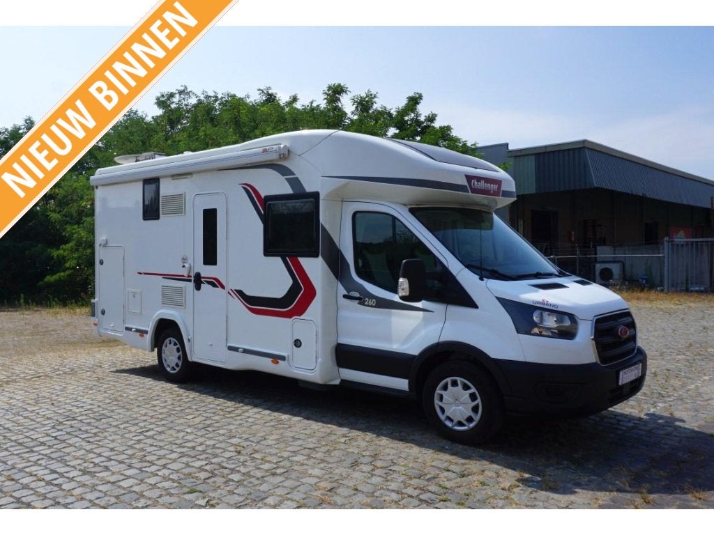 Challenger 260 Face to Face 2021 met 42.000km, 6 tot 7 meter, Bedrijf, Challenger, Koelkast