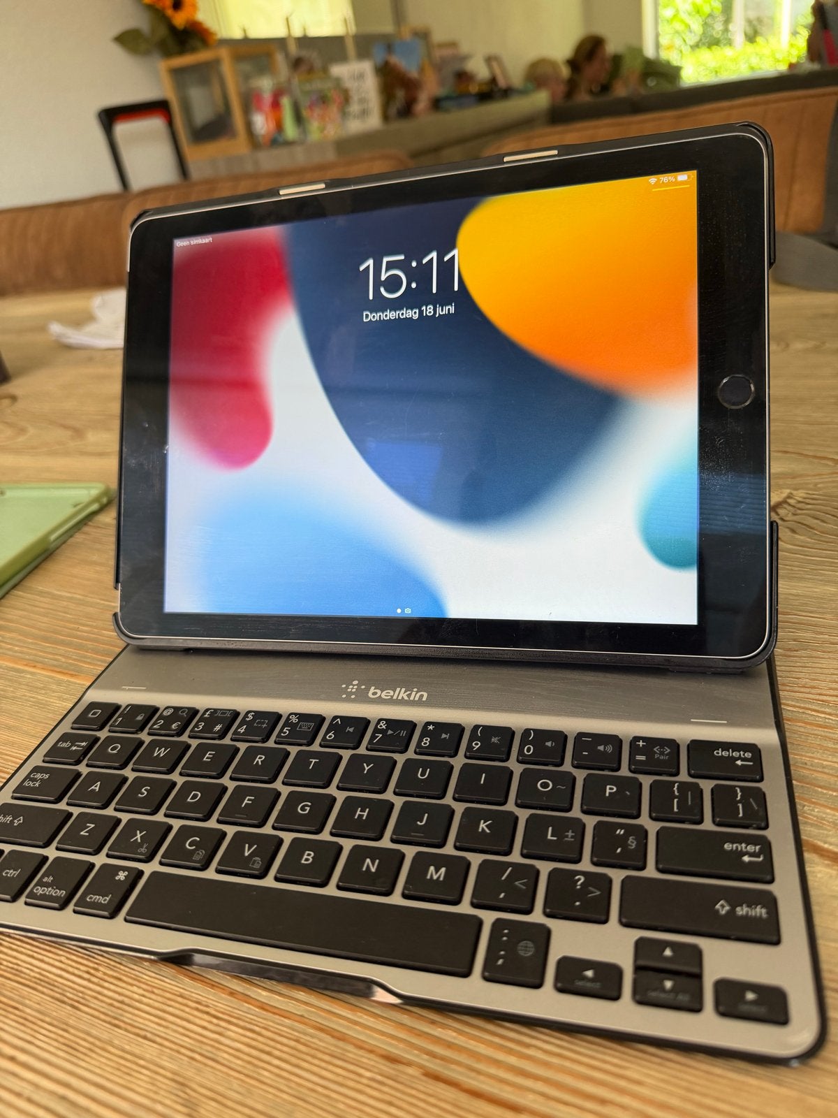 iPad Air 2 128 GB met toetsenbord, 10 inch, Gebruikt, Apple iPad Air, Ophalen of Verzenden