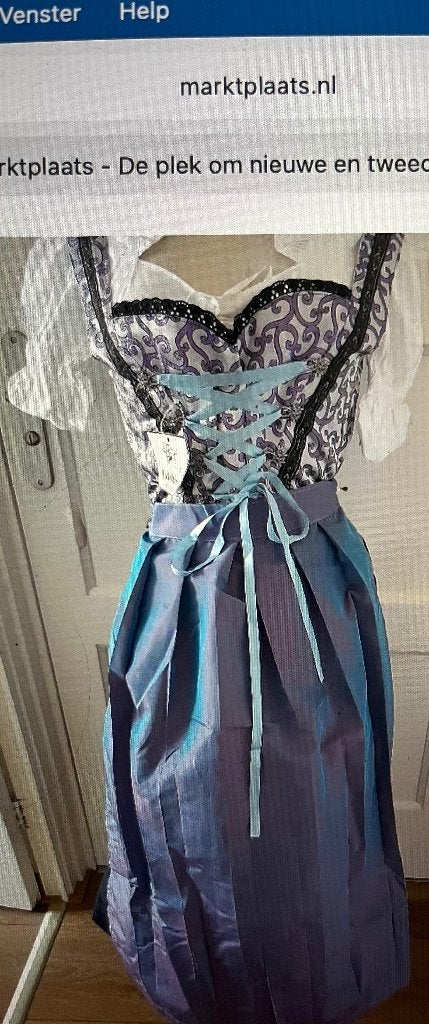 Edelnice Dirndl met schort en blouse maat 34 Compleet, Ophalen of Verzenden, Kleding, Maat 34 (XS) of kleiner, Edelnice