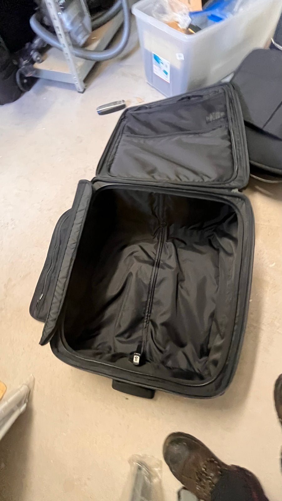 BMW Reiskoffer set ,met wieltjes en uitschuifbare handgreep, 40 tot 60 cm, Gebruikt, 20 tot 30 cm, Zwart